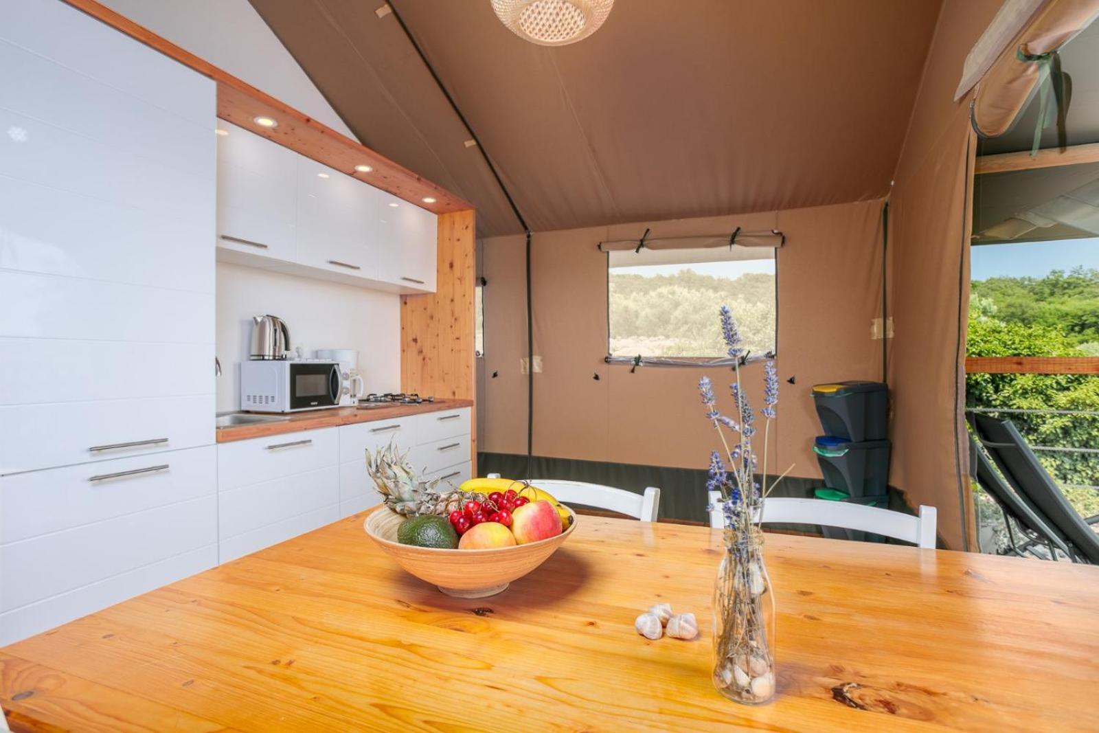 Prima Insula Glamping Hotell Brusici Exteriör bild